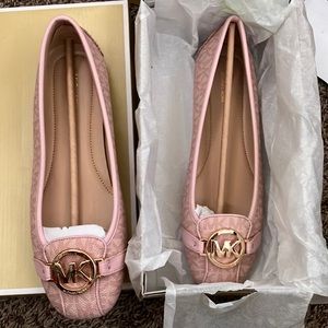 Brand New Michael Kors Slippers